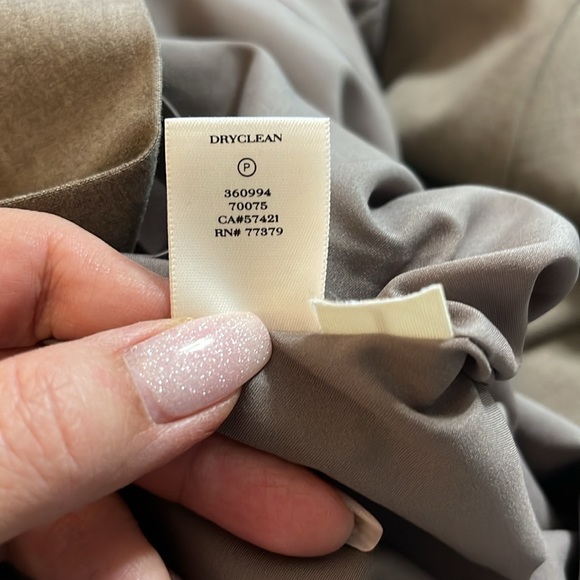 Ann Taylor Classic Cap Sleeves Dress - Picture 10 of 14